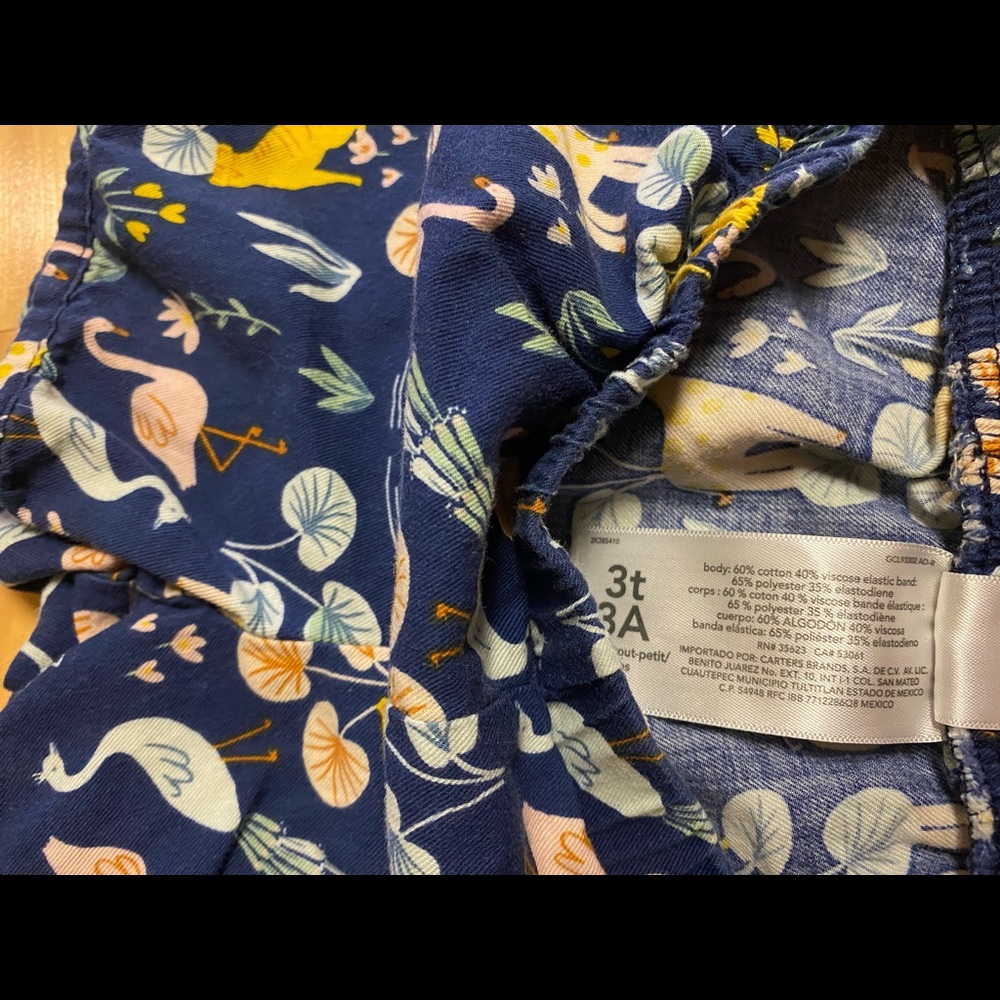 Girls Carter’s Navy Blue Safari Print Shorts 3T - Picture 4 of 6